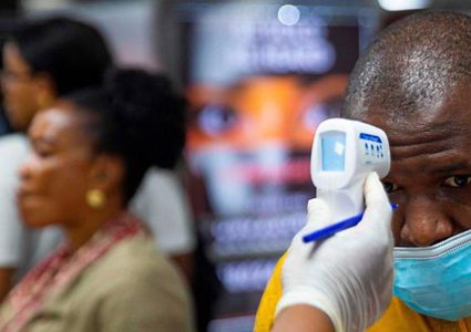 تحرك عاجل للتأكد من قدرة لقاحات كورونا على قمع السلالة الجديدة