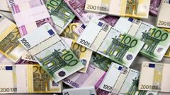 "اليورو" أفضل عملة للادخار خلال عام 2021