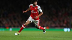 بشكتاش التركي يقدم طلب ضم "النني "من صفوف أرسنال