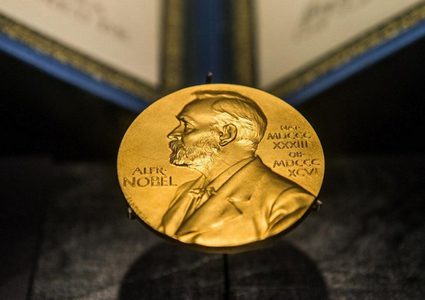 ميريد كوريغان ترشح أسانج ومانينغ وسنودن لجائزة نوبل