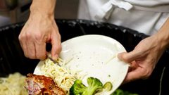 نصائح لتجنب هدر الطعام في المنزل