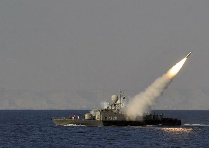 الجيش الايراني يعتزم اجراء مناورات صاروخية في بحر عمان