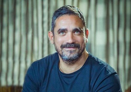 الممثل أمير كرارة يعلن شفاءه من كورونا