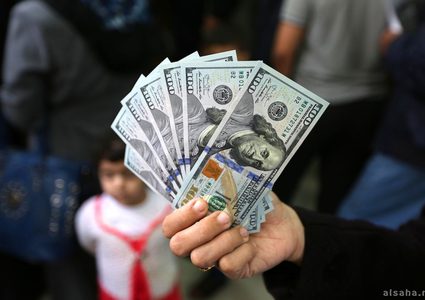 تجديد المنحة القطرية لعام جديد والعمادي يصل نهاية الشهر