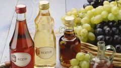 تعرفوا على فوائد و استخدامات الخل بمختلف أنواعه