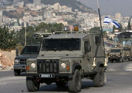 مركبة عسكرية إسرائيلية تدهس طفلاً في جنين