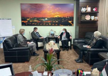 الكيلة تبحث مع ممثل سويسرا لدى فلسطين الحالة الوبائية