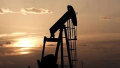 هبوط أسعار النفط بعد إجراءات عزل عام في الصين