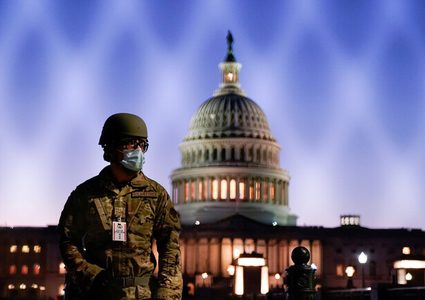 الولايات الأمريكية تتأهب لاحتجاجات مسلحة مع قرب رحيل ترامب