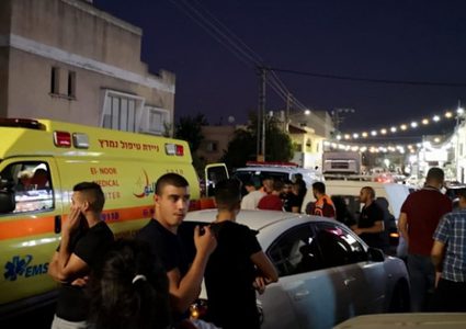 إصابة خطيرة لشاب في جريمة إطلاق نار بقلنسوة