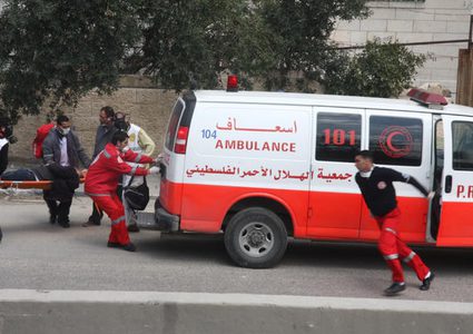 نابلس:مستوطنون يصيبون طفلة بجروح ويحاولون اختطافها في قرية مادما