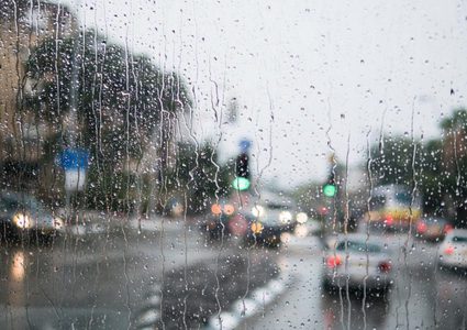 الطقس: منخفض جوي شديد البرودة وأمطار غزيرة حتى الأربعاء