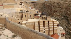 دير مارسابا المطل على وادي قدرون جنوب بيت لحم