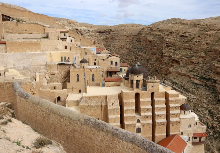 دير مارسابا المطل على وادي قدرون جنوب بيت لحم