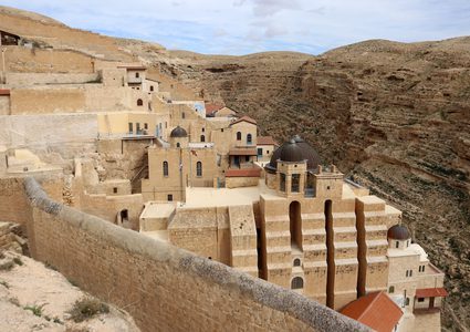 دير مارسابا المطل على وادي قدرون جنوب بيت لحم