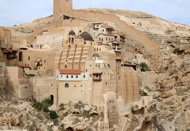دير مارسابا المطل على وادي قدرون جنوب بيت لحم
