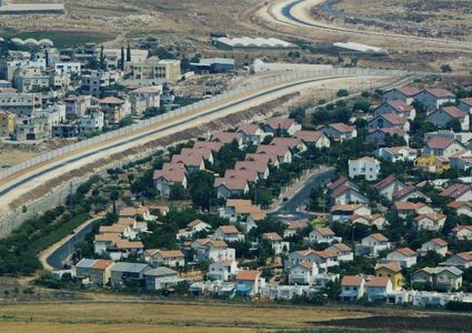 ايراندا: النشاطات الاستيطانية غير قانونية وتقوض حل الدولتين