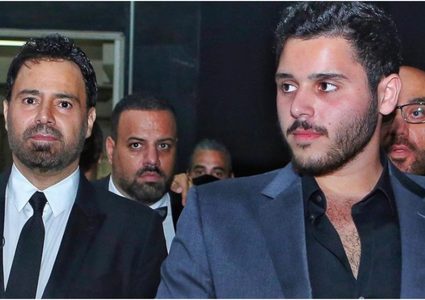 عاصي الحلاني يدافع عن ابنه الوليد بعد الهجوم على "صورة اللقاح"