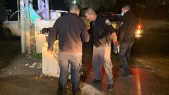 الاحتلال يحطم نصبا تذكاريا في بيت حنينا