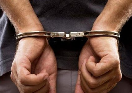 القبض على مشتبه به بقضية ابتزاز