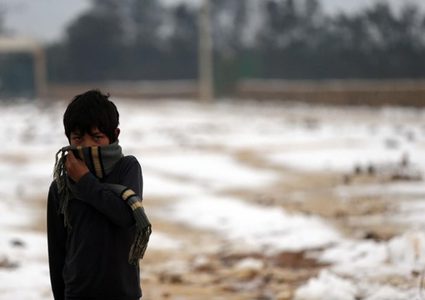 السيول تحول مخيمات النازحين إلى مستنقعات بسورية