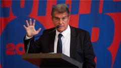 لابورتا: تأجيل انتخابات برشلونة يضر مستقبل ميسي