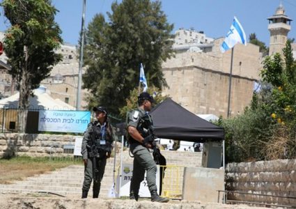 الاحتلال يمدد إغلاق الحرم الإبراهيمي مدة أسبوع