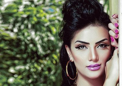 أشرف زكي يكشف هذه الحقيقة الخفية عن حورية فرغلي