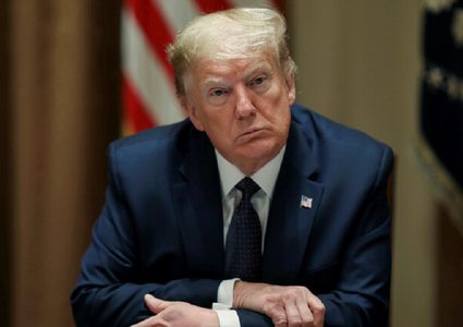 مصرف بفلوريدا يعلن إغلاق حساب ترامب