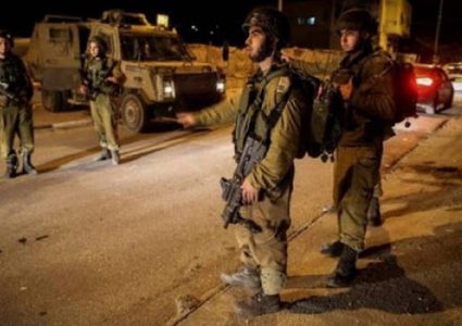 الاحتلال يقتحم بلدة بيت فجار جنوبي بيت لحم ويغلق مداخلها