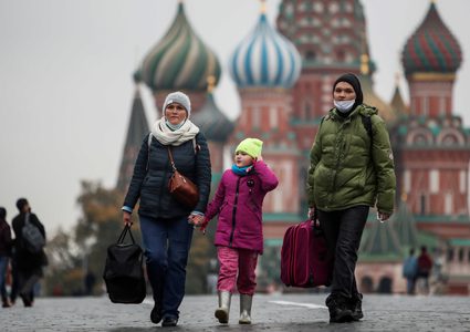 تسجيل أدنى حصيلة إصابات يومية بفيروس كورونا في روسيا