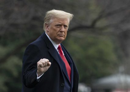 الشيوخ الأميركي يستأنف إجراءات عزل ترامب بداية شباط