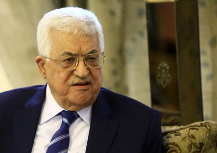 الرئيس عباس يهاتف السفير دبور للاطمئنان على أبناء شعبنا في لبنان