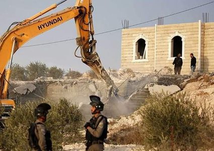 تقرير: سلطات الاحتلال تهدم 24 منزلًا فلسطينيًا خلال أسبوعين