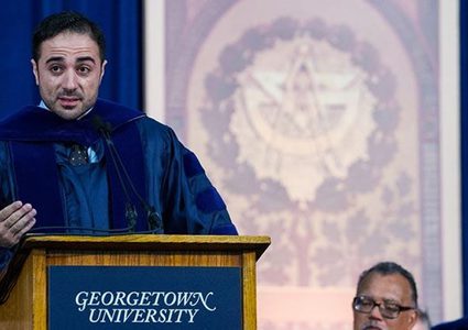 بايدين يعين فلسطينيا مديرا في مجلس الامن القومي الأميركي