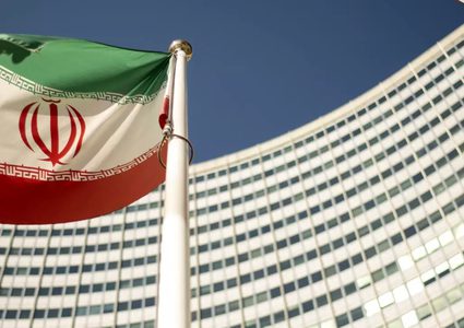 ظريف: إيران بالحوار والتعاون مع دول الخليج