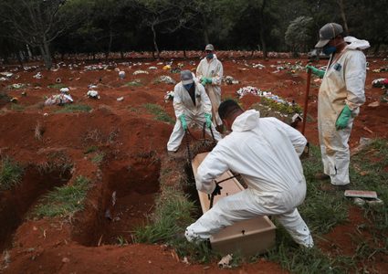 البرازيل: كورونا يخطف 7 أشخاص في 60 دقيقة