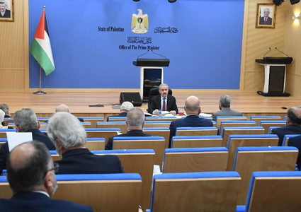 الحكومة ترحّب بالموقف السعودي الرافض للتطبيع مع إسرائيل