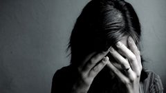 6 علامات لا تهتمون بها تكشف المعاناة من الاكتئاب