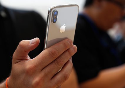 إيطاليا.. رفع دعوى قضائية ضد شركة "أبل" لتعمدها إبطاء أجهزتها