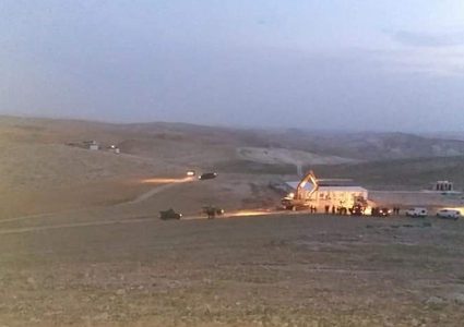 الاحتلال يهدم مسجدا قيد الانشاء شرق يطا جنوب الخليل