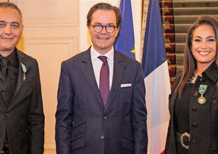 فرنسا تمنح الفنانة هند صبري والمنتج محمد حفظي وسام الفنون والآداب