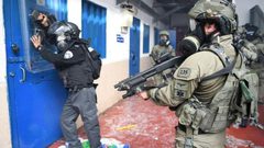 "الهيئة": قوات الاحتلال اقتحمت سجن جلبوع ونكلت بالأسرى