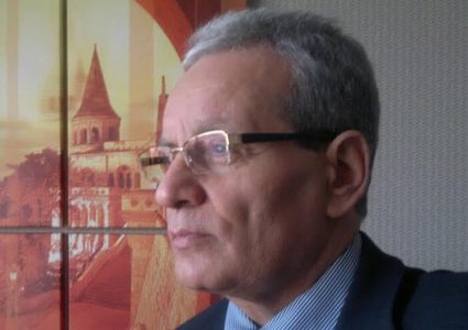 فتح تنعى الدكتور خليل نزال أمين سرها في إقليم بولندا