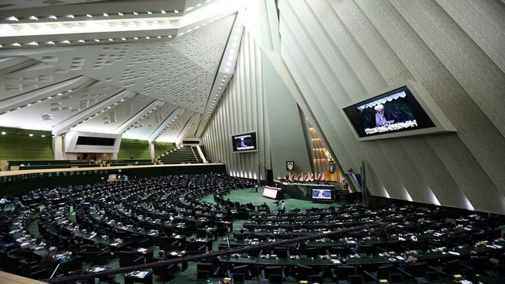 ايران: الإفراج عن أموالنا يساهم بالإفراج عن السفينة الكورية