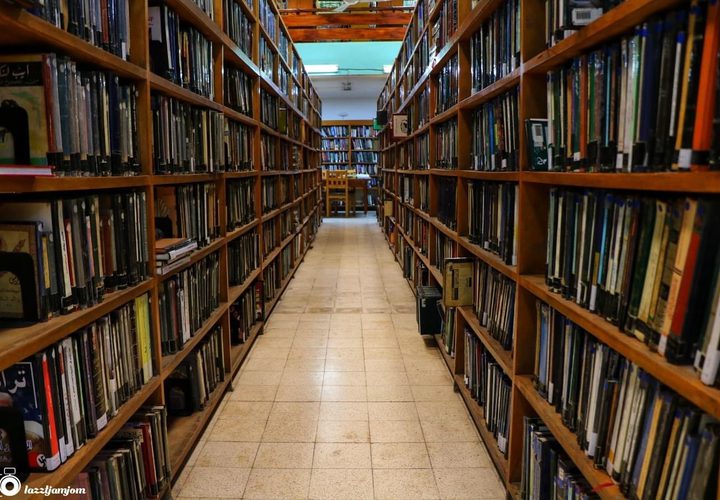 جولة في مكتبة بلدية نابلس 

عدسة : عزت جمجوم