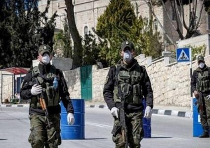 اغلاق بلدة الطيبة بعد تسجيل إصابات بالطفرة الجديدة من كورونا