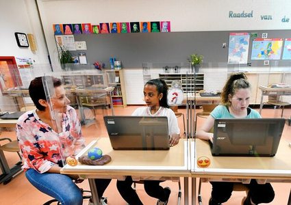 هولندا تعيد فتح المدارس الابتدائية في 8 فبراير