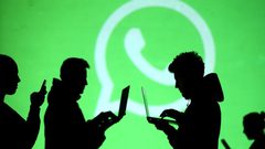واتساب يطلق خطة ذكية لمنع هروب مستخدميه