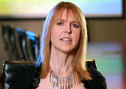 كيف تعيش "أبخل مليونيرة في العالم" ؟!